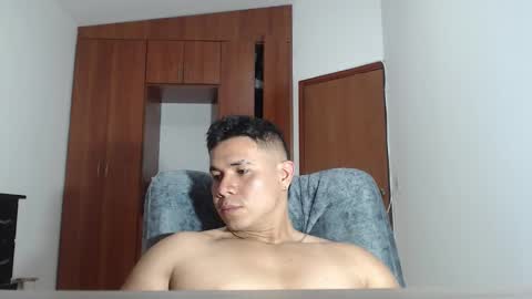 Snapshot of divamancini chatting on November 2025 09:50:01 PM Diva Mancini online show from November 2025 09:50:01 PM