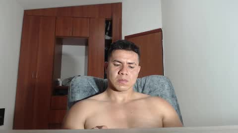 Snapshot of divamancini chatting on November 2025 02:15:02 AM Diva Mancini online show from November 2025 02:15:02 AM