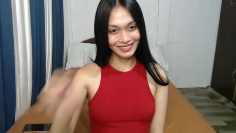 Snapshot of divina_graciaxx chatting on January 2025 03:44:02 PM DIVINA online show from January 2025 03:44:02 PM