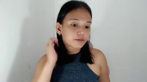 Snapshot of divinegoddness chatting on May 2026 05:51:01 PM Crystal mae online show from May 2026 05:51:01 PM