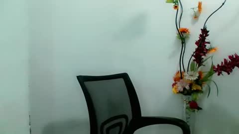     Divine Grace Close To Your Hear online show from December 2024 02:56:01 AM