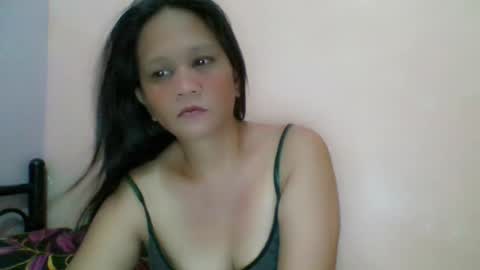 Snapshot of divinegrace10 chatting on July 2026 06:54:02 PM Divine Grace Close To Your Hear online show from July 2026 06:54:02 PM