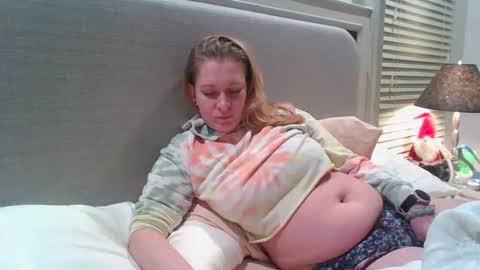 dixie_comanche online show from January 2025 04:15:01 AM