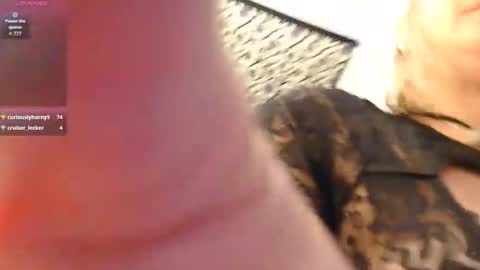 dixie_comanche online show from September 2025 01:21:02 AM