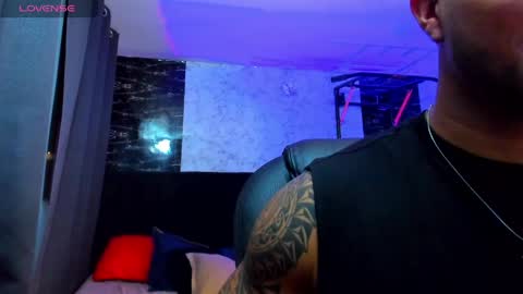 Dixon online show from March 2026 12:27:02 AM