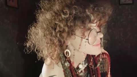 Dizer online show from October 2025 04:26:01 PM