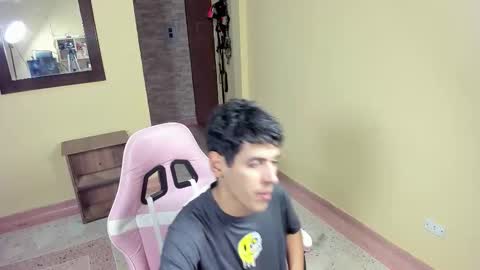 Snapshot of djtrejo_ chatting on November 2025 03:45:01 PM Alex Trejo online show from November 2025 03:45:01 PM