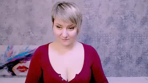 djullia online show from February 2025 03:19:02 PM