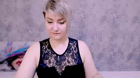 djullia online show from September 2025 05:40:01 AM