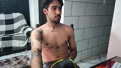 AmigodotadoZL online show from November 2025 06:01:02 PM