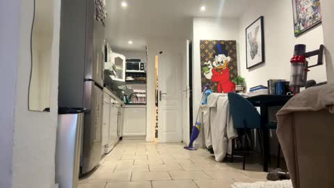 dmot2024 online show from December 2025 08:30:01 AM