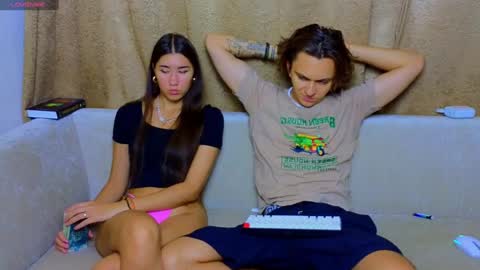 Snapshot of do_u_know_them chatting on January 2025 11:04:02 AM Kirahe  Mirashe online show from January 2025 11:04:02 AM