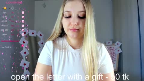 Alice online show from February 2025 02:15:01 AM