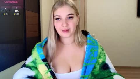 Alice online show from October 2025 04:42:01 AM