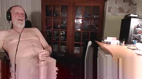 Snapshot of doctorfine4 chatting on January 2026 10:37:01 PM Doctor Fine online show from January 2026 10:37:01 PM