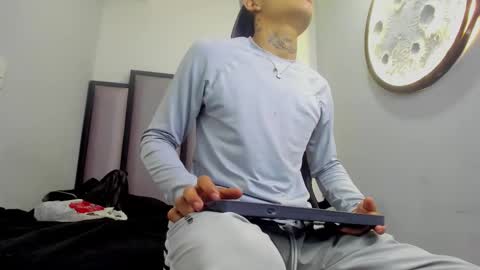 Snapshot of dogan_renz0 chatting on February 2026 11:42:01 AM Dogan online show from February 2026 11:42:01 AM