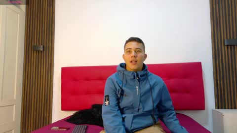 Snapshot of dogerman_01 chatting on May 2026 11:49:01 AM 01 online show from May 2026 11:49:01 AM