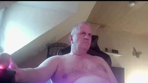 doggy2629 online show from January 2026 02:33:02 PM