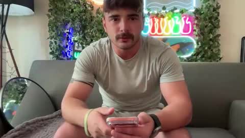 Snapshot of dohmerboyz chatting on June 2026 11:31:02 PM GIJO online show from June 2026 11:31:02 PM