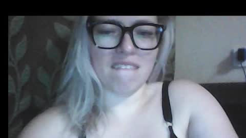 Snapshot of dolce_tempt chatting on February 2026 07:29:01 PM dolce_tempt online show from February 2026 07:29:01 PM