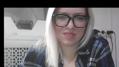 Snapshot of dolce_tempt chatting on February 2026 08:27:02 AM dolce_tempt online show from February 2026 08:27:02 AM