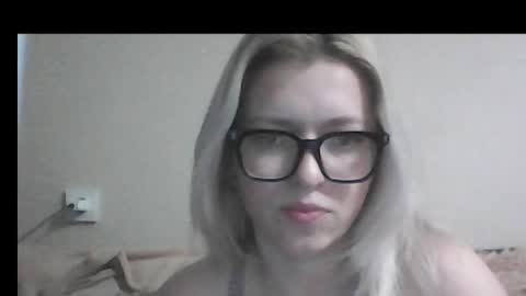 Snapshot of dolce_tempt chatting on February 2026 12:58:02 PM dolce_tempt online show from February 2026 12:58:02 PM