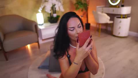 Monica online show from October 2025 08:58:02 AM