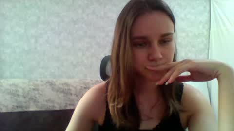 dolcezza_ online show from May 2026 10:42:02 AM