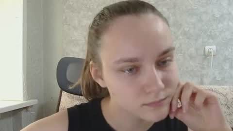 Snapshot of dolcezza_ chatting on June 2026 11:34:01 AM dolcezza_ online show from June 2026 11:34:01 AM