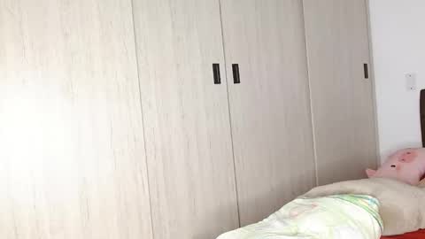 Auro and Santiago online show from February 2025 03:12:02 AM