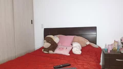 Auro and Santiago online show from March 2025 04:28:01 AM