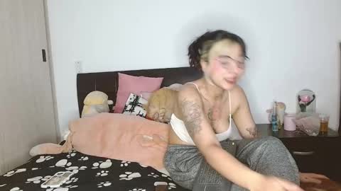 Auro and Santiago online show from March 2025 02:50:01 AM