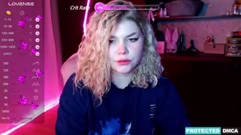 Snapshot of doll_chloe_ chatting on December 2024 09:04:01 PM Chloe online show from December 2024 09:04:01 PM