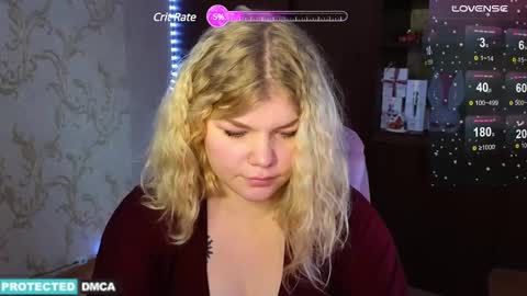 Snapshot of doll_chloe_ chatting on December 2024 07:07:01 AM Chloe online show from December 2024 07:07:01 AM