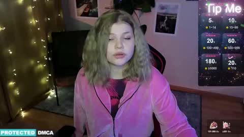 Snapshot of doll_chloe_ chatting on January 2025 12:31:02 PM Chloe online show from January 2025 12:31:02 PM