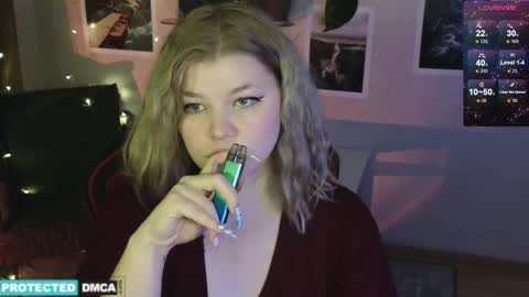 Snapshot of doll_chloe_ chatting on January 2025 04:36:02 AM Chloe online show from January 2025 04:36:02 AM