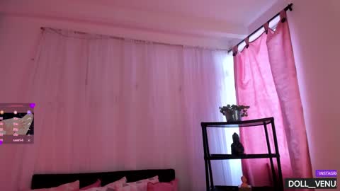 Roxana  independent model can you help me reach 100 hands up uwu online show from January 2025 08:58:02 PM