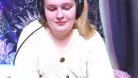 Miss Rose online show from September 2025 07:52:02 PM