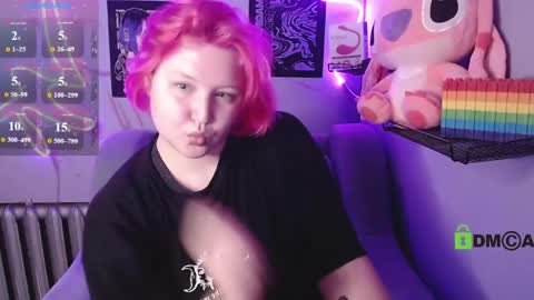 Snapshot of dollirosee chatting on May 2026 05:35:01 AM dollirosee online show from May 2026 05:35:01 AM