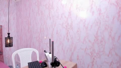 Snapshot of dolls_antonella chatting on June 2026 11:43:01 AM Antonella online show from June 2026 11:43:01 AM