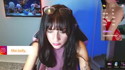 dollykelly_ online show from April 2026 12:57:01 AM
