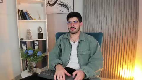 Snapshot of domboy_ chatting on June 2026 08:00:01 PM domboy online show from June 2026 08:00:01 PM