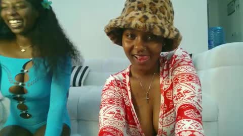 Snapshot of domecesy chatting on January 2026 12:42:02 PM Amarie noels online show from January 2026 12:42:02 PM