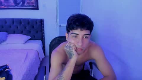 Snapshot of domi_master chatting on February 2025 12:19:02 AM MASTER online show from February 2025 12:19:02 AM