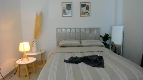 Snapshot of domi_master chatting on March 2025 06:00:02 PM MASTER online show from March 2025 06:00:02 PM