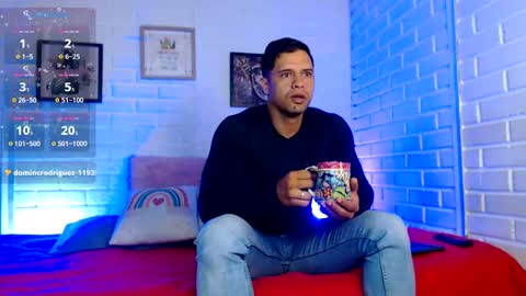 Dominc berry online show from October 2025 11:21:02 AM