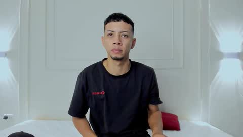 Snapshot of dominic__brown chatting on February 2026 02:12:02 AM Dominic online show from February 2026 02:12:02 AM