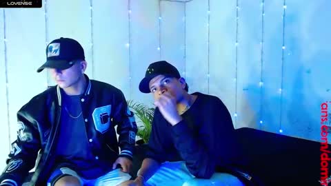 Snapshot of dominic_hanks chatting on March 2025 04:21:01 AM DOMINIC AND ANDREW online show from March 2025 04:21:01 AM