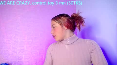 Snapshot of dominic_queen chatting on February 2026 11:29:01 AM online show from February 2026 11:29:01 AM