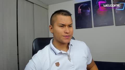 Snapshot of dominic_silva chatting on January 2025 10:45:01 AM Dominic online show from January 2025 10:45:01 AM